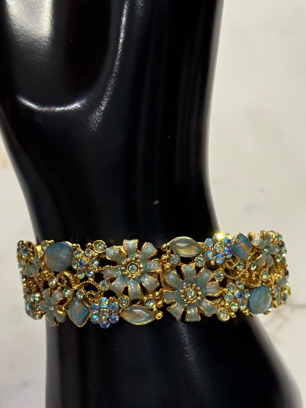 Gold-Tone Blue Floral Crystal Hinged Bangle Bracelet - Picture 4 of 6
